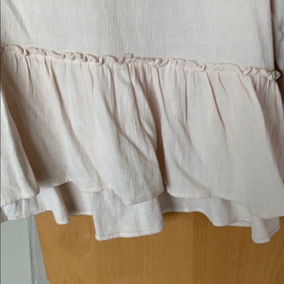 Rachel parcel light pink shirt from her 1st line - Picture 3 of 3